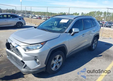 2019 Toyota Rav4 Xle from USA, damaged, VIN JTMW1RFV1KD511582
